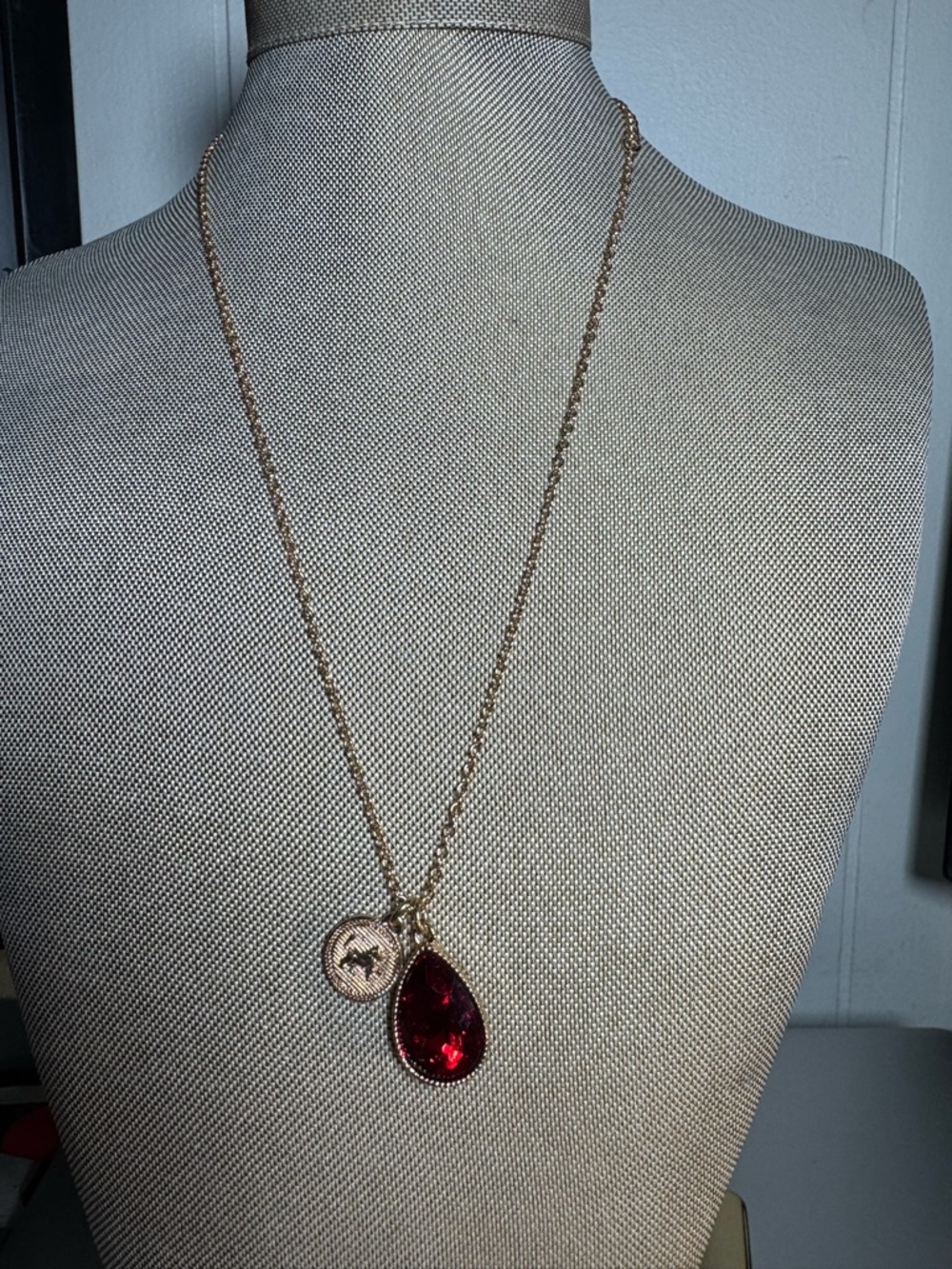 Avon Gold-Tone Necklace with Deep Red Teardrop Charm